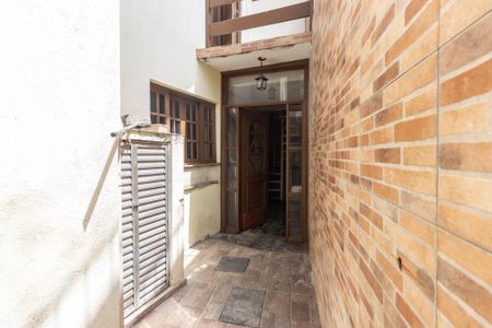 Casa para alugar com 210m², 3 quartos e 1 vagaÁrea comum - Churrasqueira