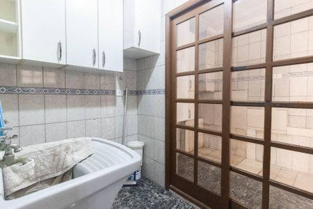 Casa para alugar com 210m², 3 quartos e 1 vagaÁrea de Serviço