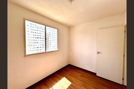 Quarto 1 de apartamento para alugar com 2 quartos, 42m² em Vila Nova Bonsucesso, Guarulhos