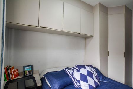 Apartamento à venda com 76m², 2 quartos e 1 vagaQuarto 2