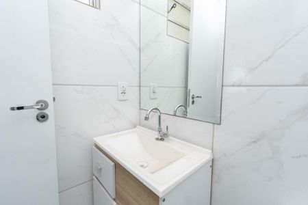 Apartamento à venda com 96m², 2 quartos e 1 vaga Apartamento à venda com 96m², 2 quartos e 1 vagaCobertura - Banheiro