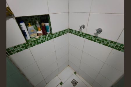 Apartamento à venda com 57m², 2 quartos e 1 vagaBanheiro