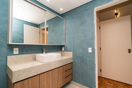 Apartamento à venda com 173m², 3 quartos e 2 vagasBanheiro da Suíte 1