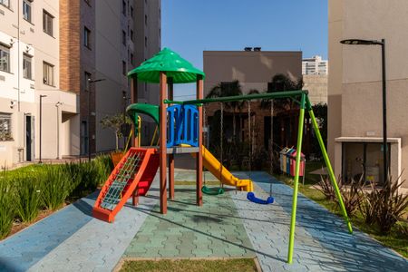 Apartamento à venda com 41m², 2 quartos e sem vaga Apartamento à venda com 41m², 2 quartos e sem vagaÁrea comum - Playground