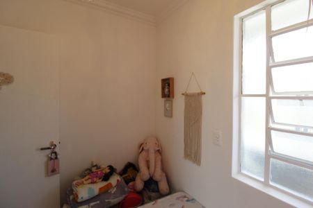 Quarto 2 de apartamento à venda com 2 quartos, 51m² em Jardim do Salso, Porto Alegre