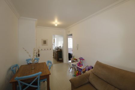 Sala de apartamento à venda com 2 quartos, 51m² em Jardim do Salso, Porto Alegre