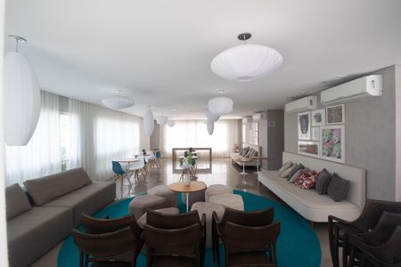 Apartamento à venda com 64m², 2 quartos e 1 vagaÁrea comum - Salão de festas