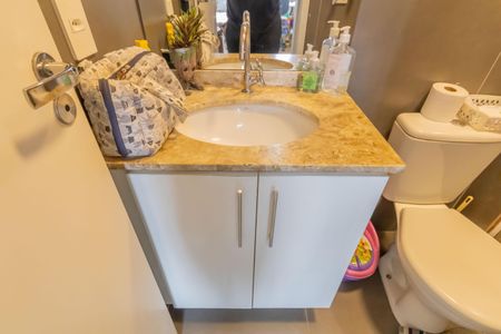 Apartamento à venda com 64m², 2 quartos e 1 vagaBanheiro da Suíte