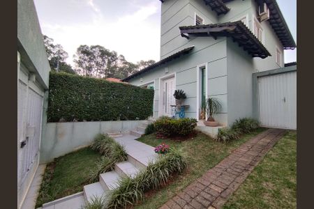 Casa à venda com 225m², 3 quartos e 5 vagasEntrada 
