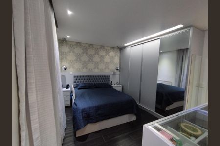 Casa à venda com 225m², 3 quartos e 5 vagasSuíte 3