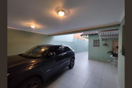 Casa à venda com 225m², 3 quartos e 5 vagasGaragem
