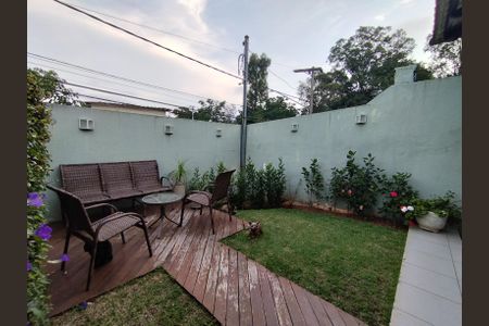 Casa à venda com 225m², 3 quartos e 5 vagasJardim 