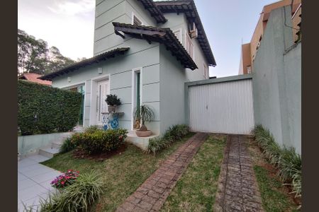 Casa à venda com 225m², 3 quartos e 5 vagasEntrada 