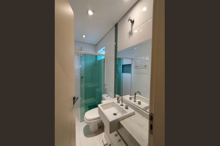 Casa à venda com 225m², 3 quartos e 5 vagasBanheiro - torneira