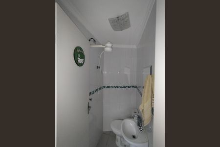 Casa à venda com 225m², 3 quartos e 5 vagasBanheiro - torneira