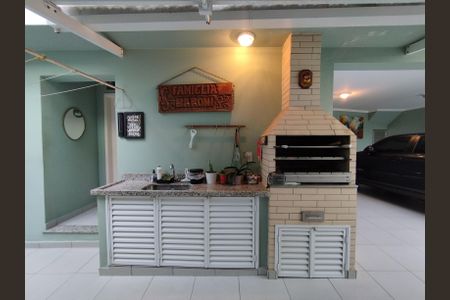 Casa à venda com 225m², 3 quartos e 5 vagasÁrea comum - Churrasqueira