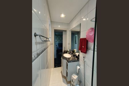 Casa à venda com 225m², 3 quartos e 5 vagasBanheiro - torneira