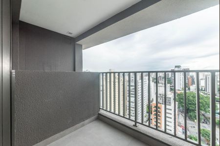 Varanda de kitnet/studio à venda com 1 quarto, 26m² em Cidade Monções, São Paulo