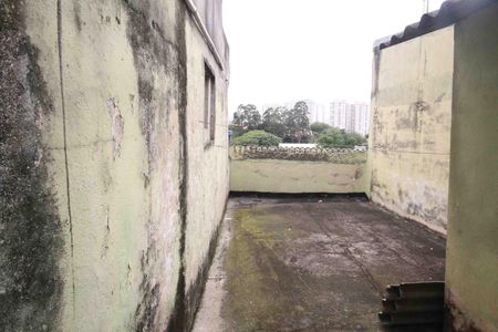 Casa à venda com 150m², 1 quarto e sem vaga Casa à venda com 150m², 1 quarto e sem vagaQuintal