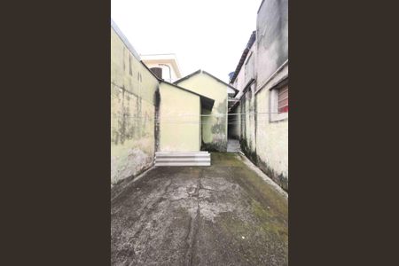 Casa à venda com 150m², 1 quarto e sem vaga Casa à venda com 150m², 1 quarto e sem vagaQuintal