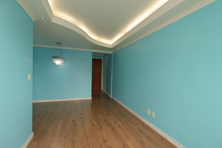 Sala de apartamento para alugar com 3 quartos, 55m² em Vila Luzita, Santo André