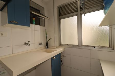 Apartamento para alugar com 55m², 3 quartos e 1 vagaÁrea de Serviço