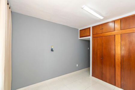 Casa à venda com 360m², 6 quartos e 2 vagas1º andar - Suíte 2