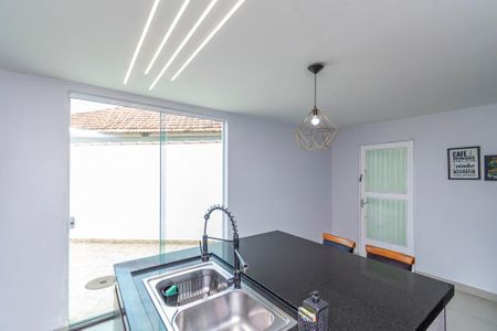 Casa à venda com 360m², 6 quartos e 2 vagas1º andar - Cozinha