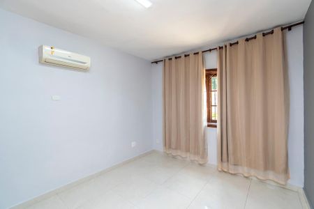 Casa à venda com 360m², 6 quartos e 2 vagas1º andar - Suíte 2