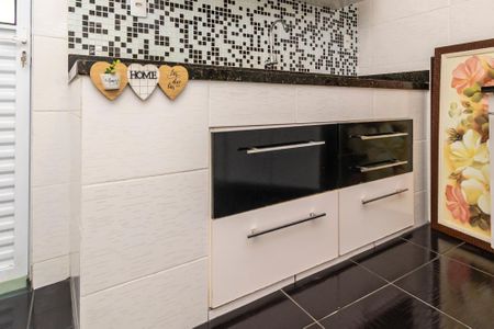 Casa à venda com 360m², 6 quartos e 2 vagas2º andar - Cozinha 2