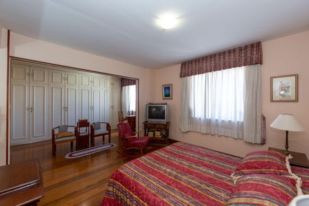 Apartamento à venda com 500m², 4 quartos e 3 vagasQUARTO1