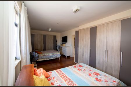 Apartamento à venda com 500m², 4 quartos e 3 vagasQUARTO4