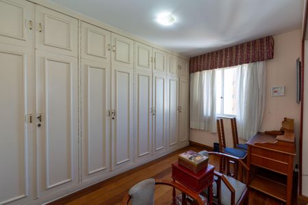 Apartamento à venda com 500m², 4 quartos e 3 vagasQUARTO1