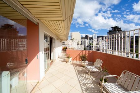 Apartamento à venda com 500m², 4 quartos e 3 vagasCOBERTURA