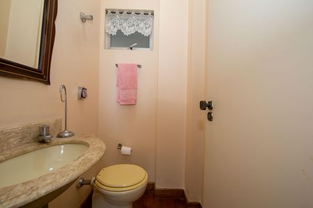 Apartamento à venda com 500m², 4 quartos e 3 vagasBANHEIRO1