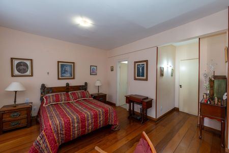 Apartamento à venda com 500m², 4 quartos e 3 vagasQUARTO1