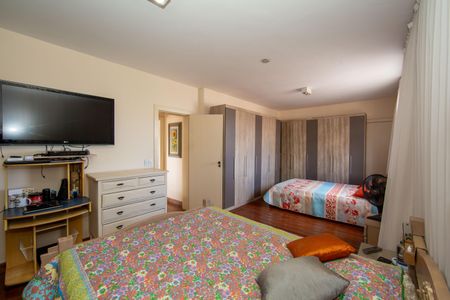 Apartamento à venda com 500m², 4 quartos e 3 vagasQUARTO4