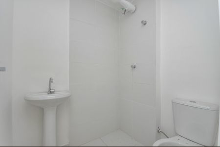 Apartamento para alugar com 34m², 2 quartos e sem vaga Apartamento para alugar com 34m², 2 quartos e sem vagaBanheiro Social