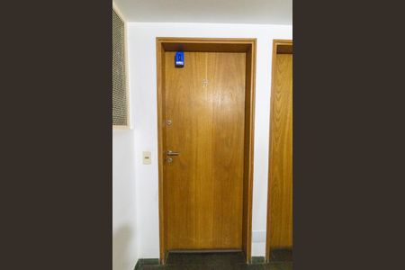 Apartamento à venda com 74m², 3 quartos e 1 vagalockbox