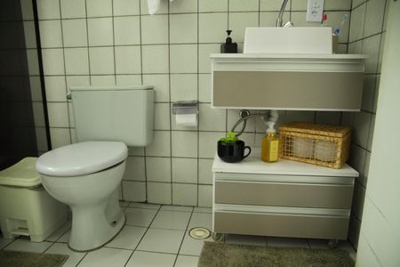 Apartamento à venda com 53m², 2 quartos e 1 vagaBanheiro 