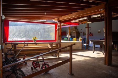 Casa de condomínio para alugar com 267m², 3 quartos e 4 vagas Casa de condomínio para alugar com 267m², 3 quartos e 4 vagasChurrasqueira