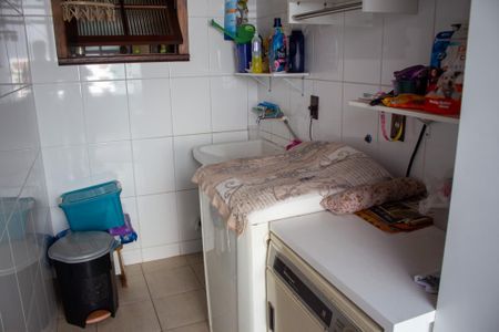 Casa de condomínio para alugar com 267m², 3 quartos e 4 vagas Casa de condomínio para alugar com 267m², 3 quartos e 4 vagasÁrea de serviço 1