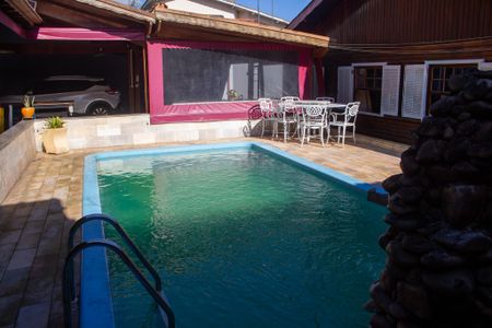 Casa de condomínio para alugar com 267m², 3 quartos e 4 vagas Casa de condomínio para alugar com 267m², 3 quartos e 4 vagasPiscina