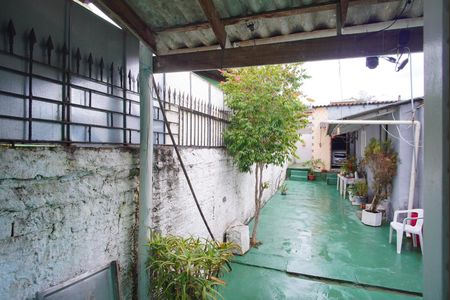 Sala - Vista de casa para alugar com 2 quartos, 80m² em Passo das Pedras, Porto Alegre