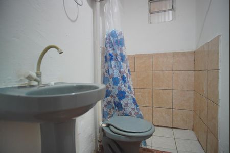 Banheiro da Suíte de casa para alugar com 2 quartos, 80m² em Passo das Pedras, Porto Alegre