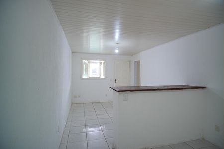 Cozinha - Sala de casa para alugar com 2 quartos, 80m² em Passo das Pedras, Porto Alegre
