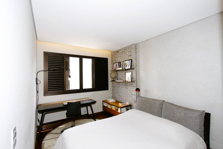 Apartamento à venda com 4 quartos, 220m² em Gutierrez, Belo Horizonte