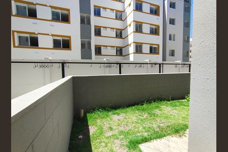 Quintal de apartamento para alugar com 2 quartos, 42m² em Taquara, Rio de Janeiro