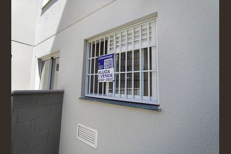 Placa de apartamento para alugar com 2 quartos, 42m² em Taquara, Rio de Janeiro