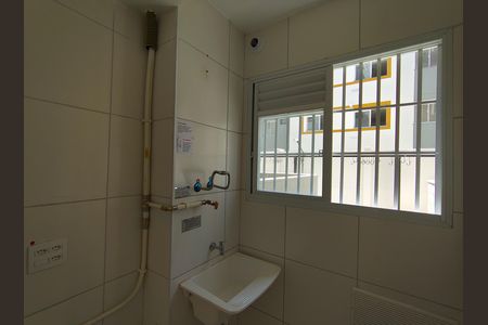 Área de Serviço de apartamento para alugar com 2 quartos, 42m² em Taquara, Rio de Janeiro